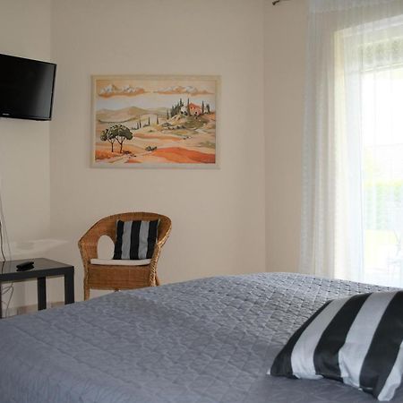 Ferienwohnung Bellerbergblick Ettringen  ภายนอก รูปภาพ