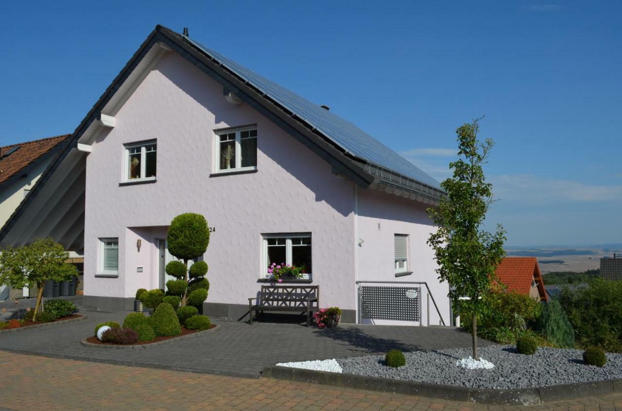 Ferienwohnung Bellerbergblick Ettringen  ภายนอก รูปภาพ