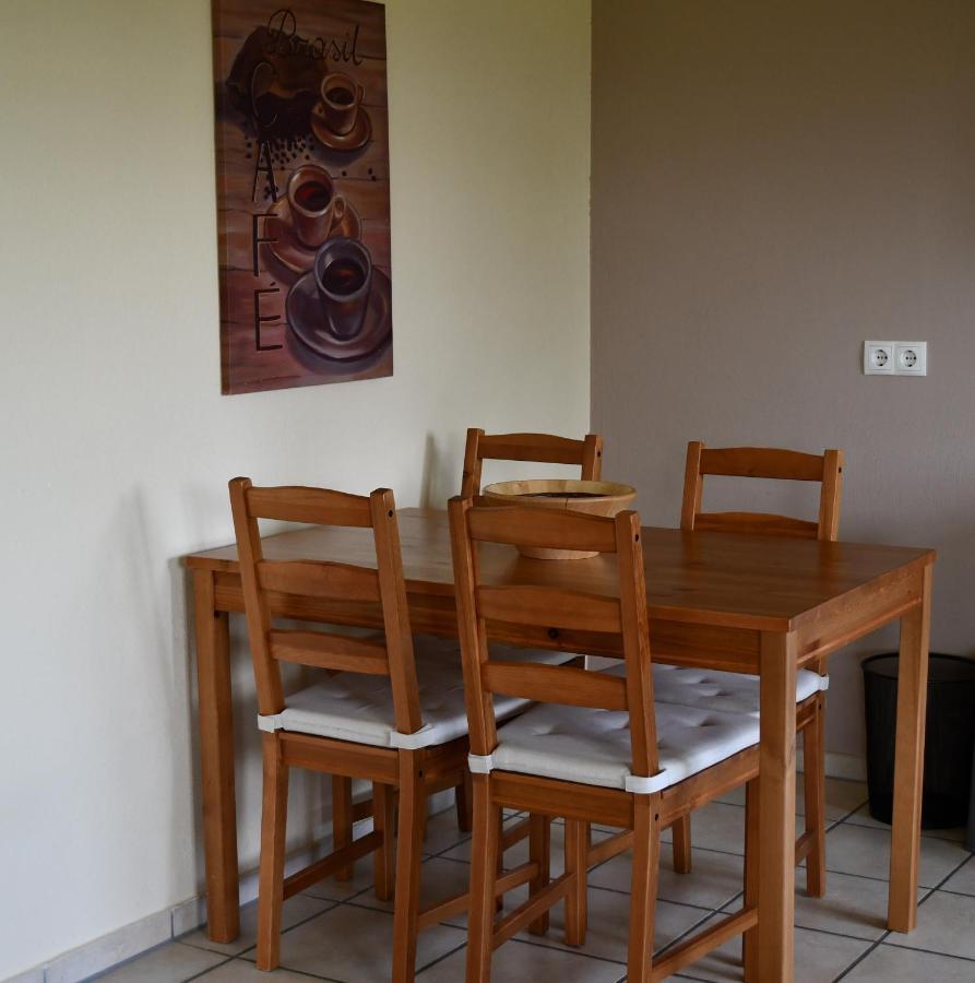 Ferienwohnung Bellerbergblick Ettringen  ภายนอก รูปภาพ
